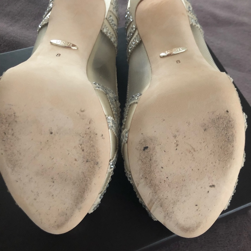 Badgley Mischka Pumps - Picture 5 of 5